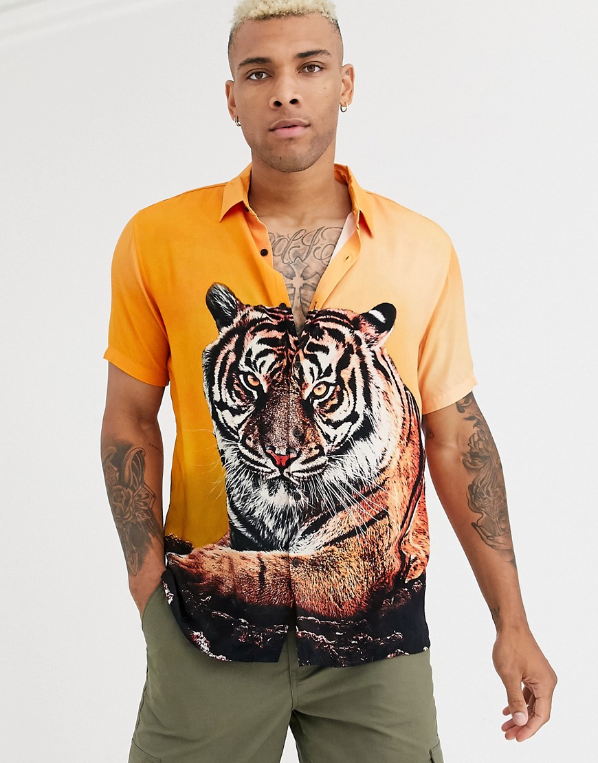 фото Оранжевая рубашка с принтом тигра bershka-оранжевый