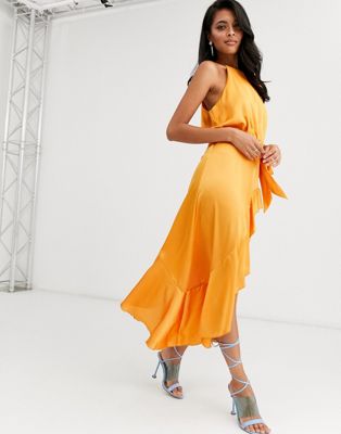 фото Оранжевое платье халтер с запахом и оборками forever u collection-оранжевый