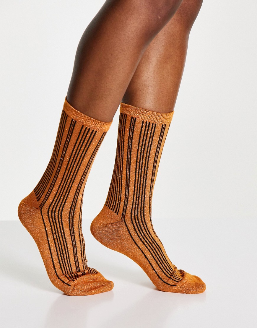 фото Оранжевые носки в полоску selected femme-оранжевый цвет