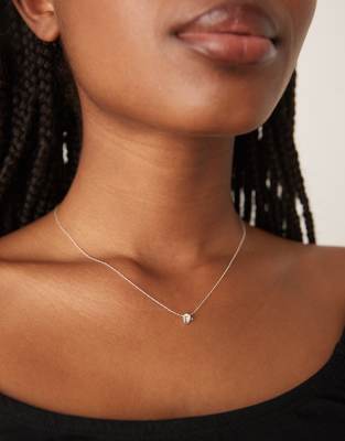 Orelia - Collier chaîne fin en plaqué argent massif avec détail noué-Argenté