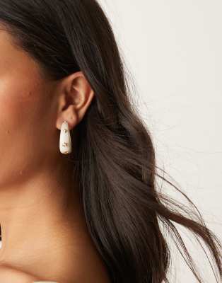 Orelia - Créoles en résine ornées de breloques - Neutre-Doré