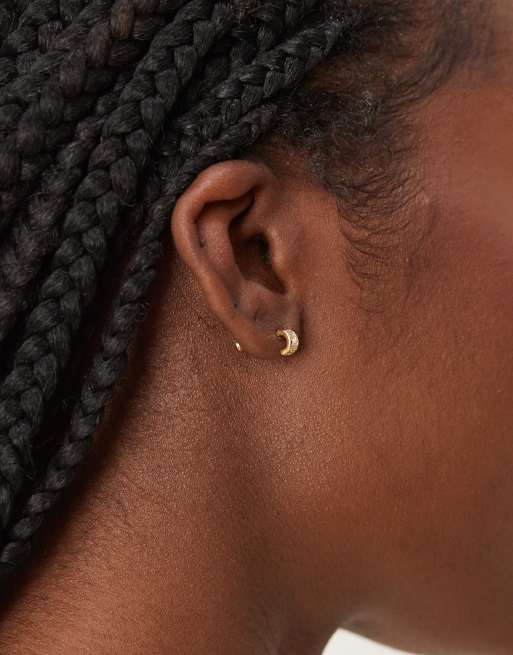 Orelia - Orecchini a bottone piccoli arrotondati placcati oro 18 k con cristalli, 3 di 4