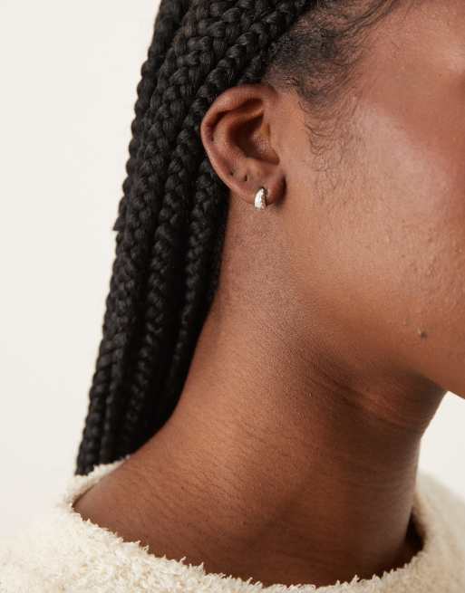 Orelia - Orecchini a cerchio affusolati zigrinati in argento sterling