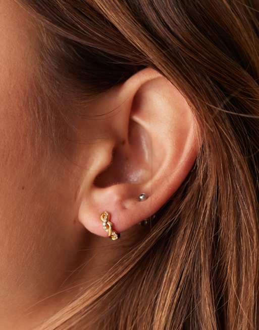 Orelia - Orecchini a cerchio intrecciati placcati oro 18 k con pavé