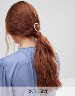round hair clip