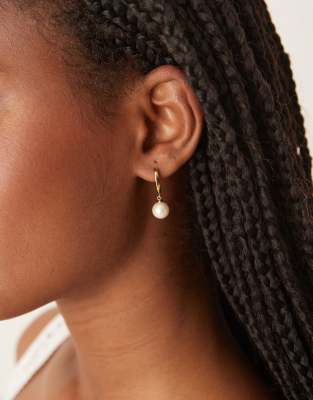 Orelia Orelia pearl drop huggie hoop earrings in 18k gold plated