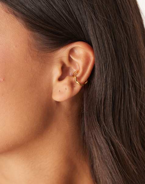 Orelia wave ear cuff in 18k gold plated - view 1