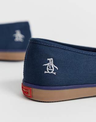 penguin canvas plimsoll