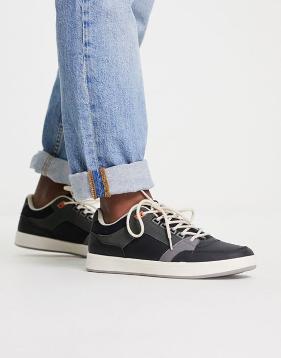 https://images.asos-media.com/products/original-penguin-color-mix-paneled-sneakers-in-black-gray/202709476-2?$n_550w$&wid=550&fit=constrain