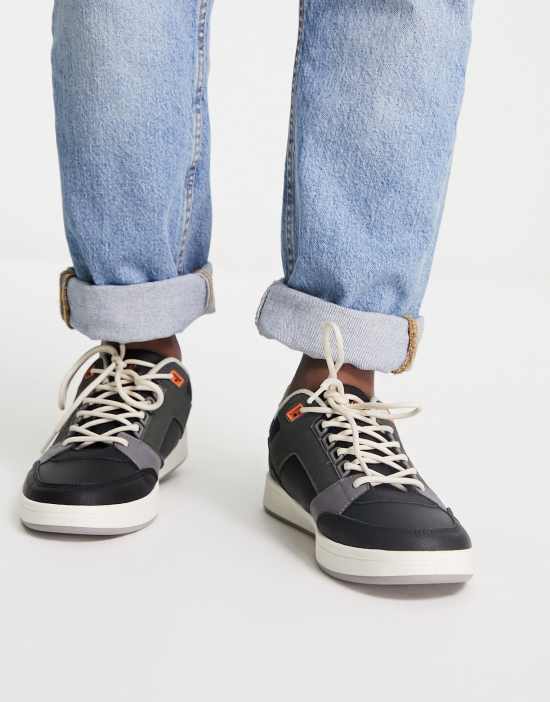 https://images.asos-media.com/products/original-penguin-color-mix-paneled-sneakers-in-black-gray/202709476-4?$n_550w$&wid=550&fit=constrain
