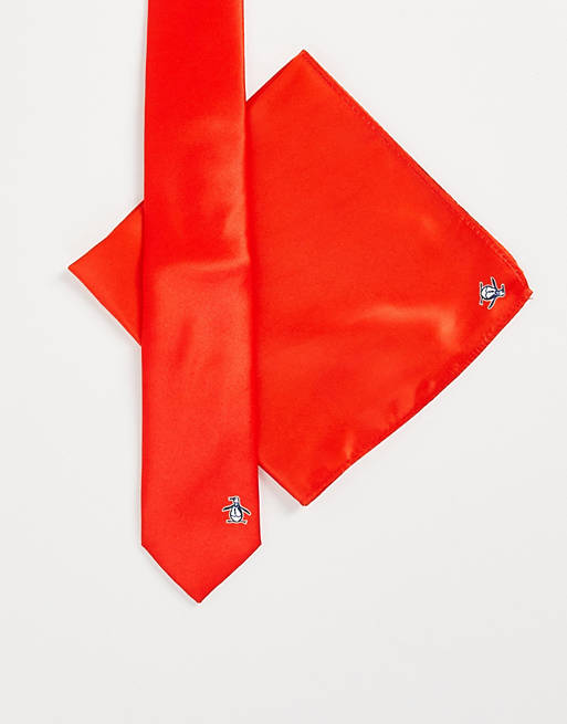 Original Penguin - Cravatta tinta unita con fazzoletto da taschino rosso