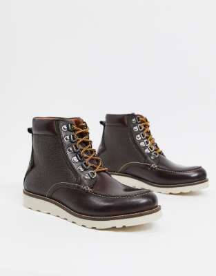 brown penguin boots