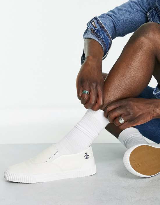 https://images.asos-media.com/products/original-penguin-slip-on-sneakers-in-ecru/201224326-2?$n_550w$&wid=550&fit=constrain