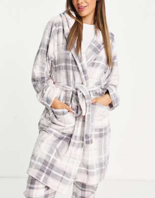 Original Penguin soft robe in pink grey check | ASOS