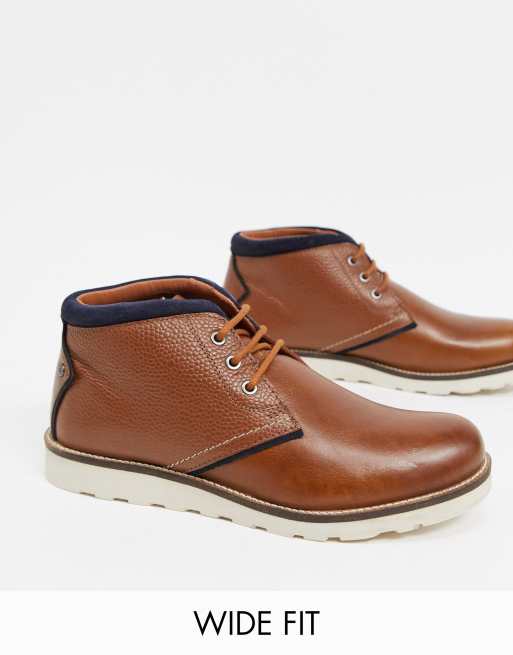 Mens wide store chukka boots