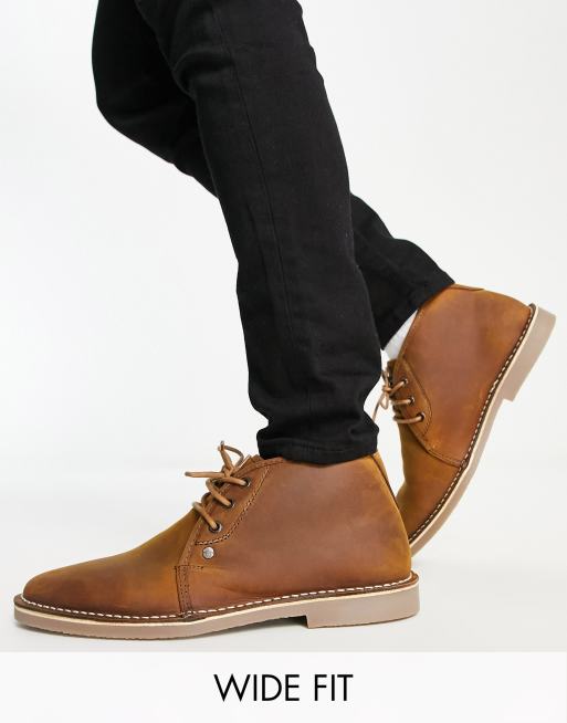 Original Penguin wide fit desert boots in tan leather