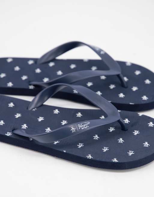 Original Penguin wide fit logo print flip flops in navy