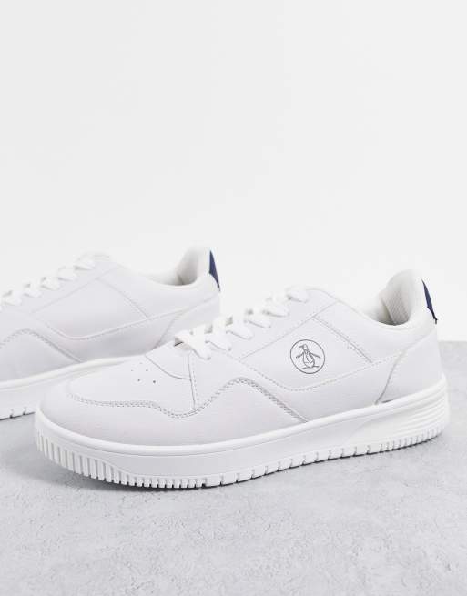 Penguin - Hvide flade sneakers ASOS