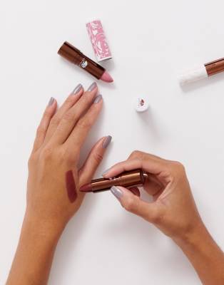 the origin of lipstick