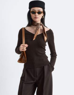 & Other Stories 100% Wool V Neck Long Sleeve Rib Top With Button Up Cuffs In Brown