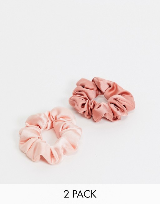 & Other Stories 2 pack scrunchies in pink and peach