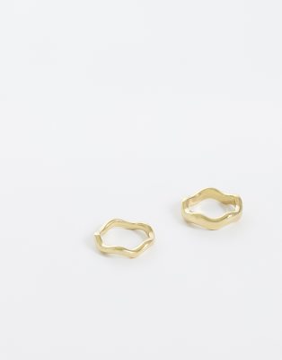 Stackable