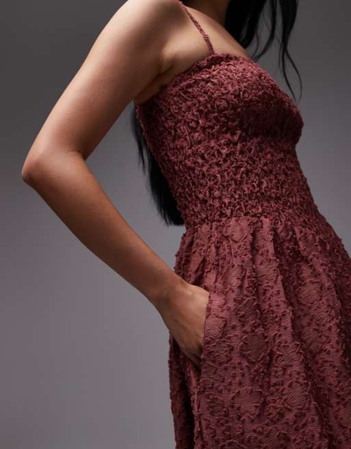 & Other Stories 3D floral midi dress with v drop waist and removable straps in pomegranate pink, 3 of 4