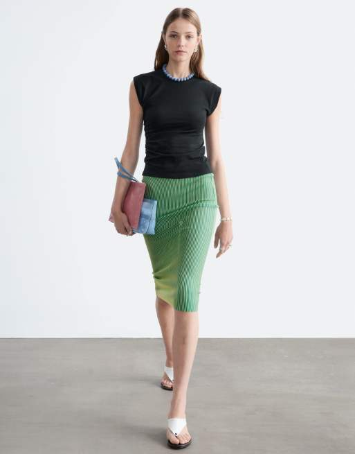 & Other Stories - Aansluitende mouwloze top in zwart, 3 van 3