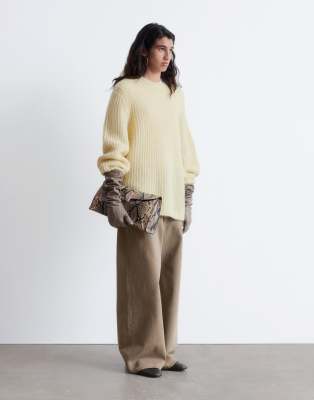 & Other Stories Alpaca And Mohair Blend Sweater With Sculptural Sleeves And Slit Side In Neutral