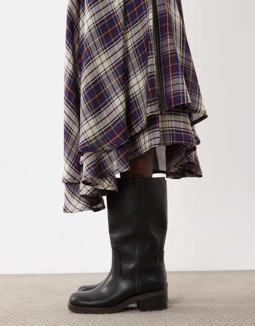 & Other Stories asymmetrische midi-rok in blauw geruit, 4 van 5