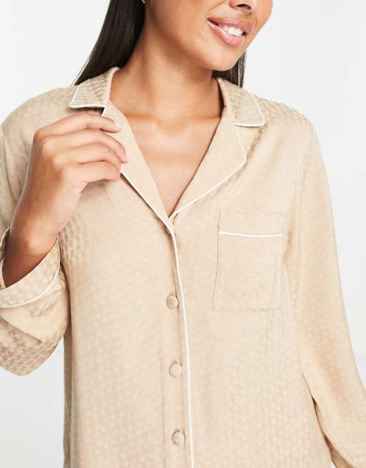 & Other Stories – Beige pyjamasöverdel i satin, del av set, 3 av 4