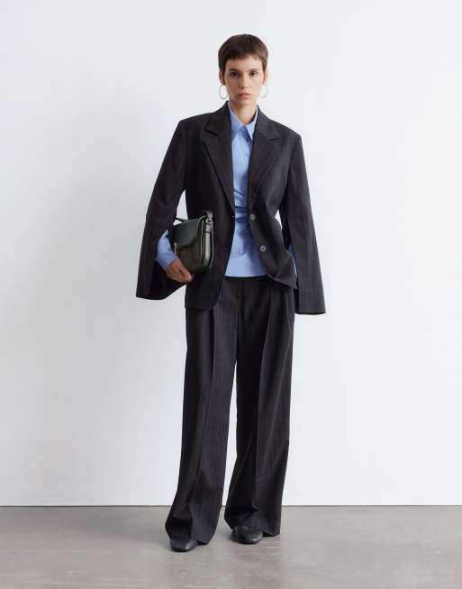 & Other Stories - Blazer grigio raccolto sul retro in coordinato, 2 di 4