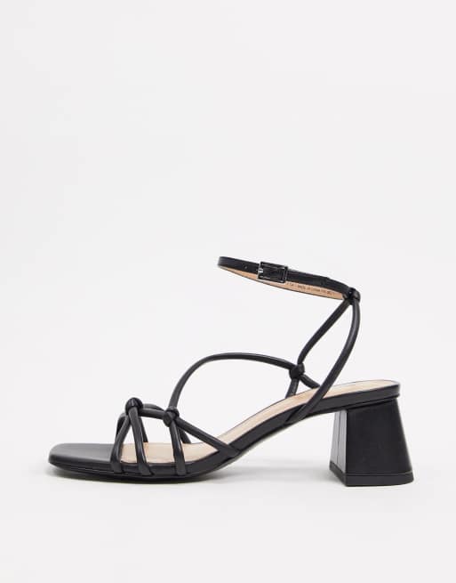 black strappy sandals chunky heel