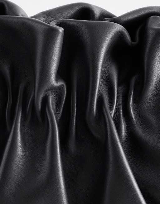 & Other Stories borsa a spalla in pelle arricciata nera, 3 di 3