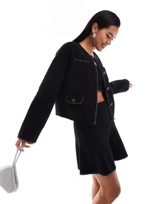 & Other Stories – Bouclé-Strickjacke aus Wollmix in Schwarz, Kombiteil