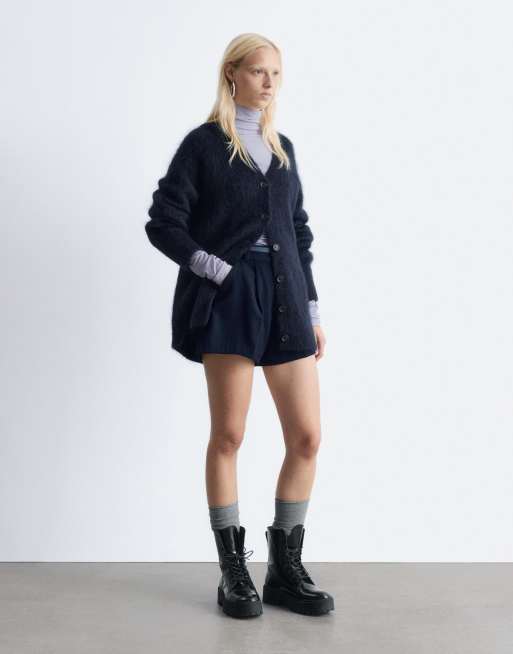& Other Stories - Cardigan blu scuro in misto lana con bottoni , 2 di 4