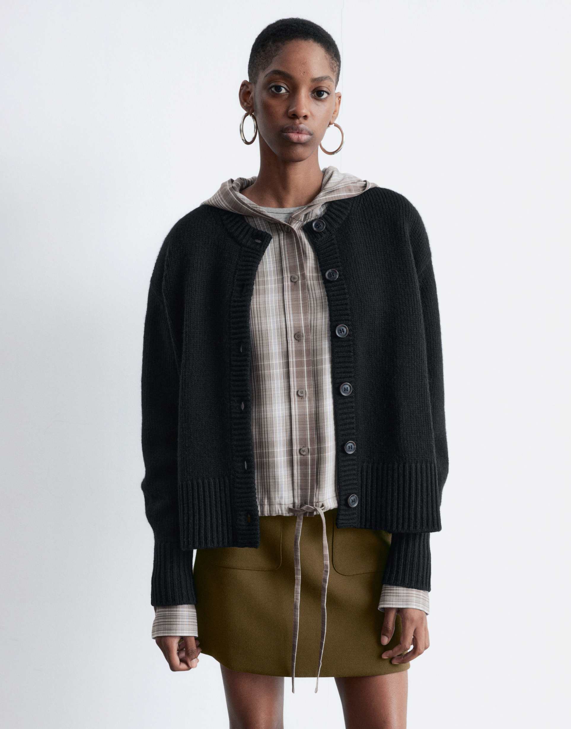 & other stories cashmere relaxed cardigan with step hem detailing in black