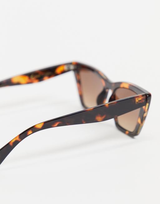 & Other Stories cat eye sunglasses in tortoiseshell | ASOS display picture 3