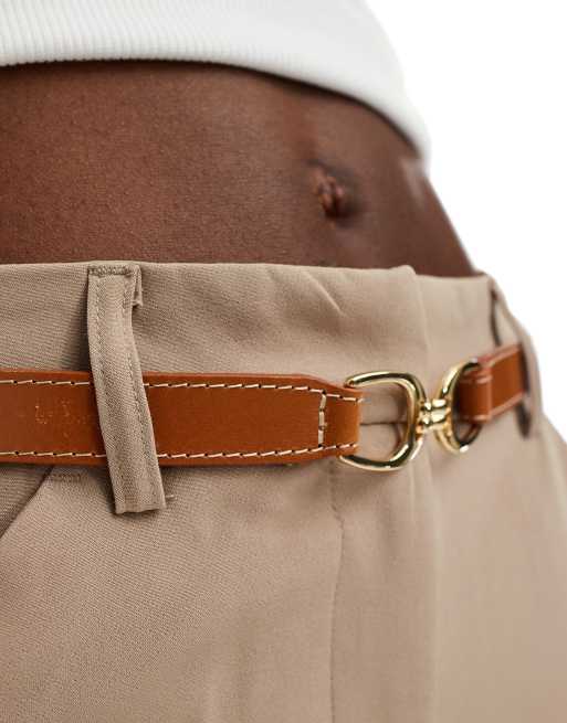 & Other Stories - Ceinture fine en cuir avec boucle dorée - Fauve, 2 de 4