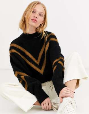 Featured image of post Black And White Chevron Jumper : You&#039;ll receive email and feed alerts when new items arrive.