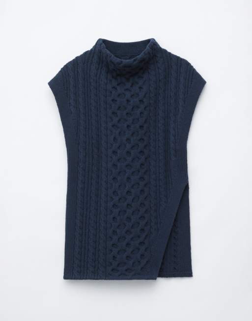 & Other Stories chunky cable knitted vest with front split detail in navy, 4 of 4
