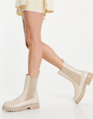 & Other Stories chunky flat pull on boots in beige-Neutral