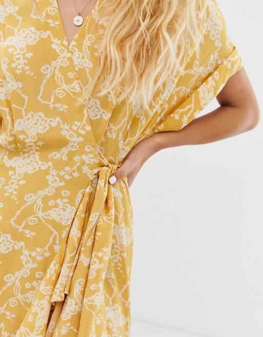 Other stories cloud print sale ruffled wrap dress in yellow