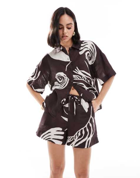 & Other Stories  co-ord  linen shorts with drawstring waist in bold abstract leaf print - view 1