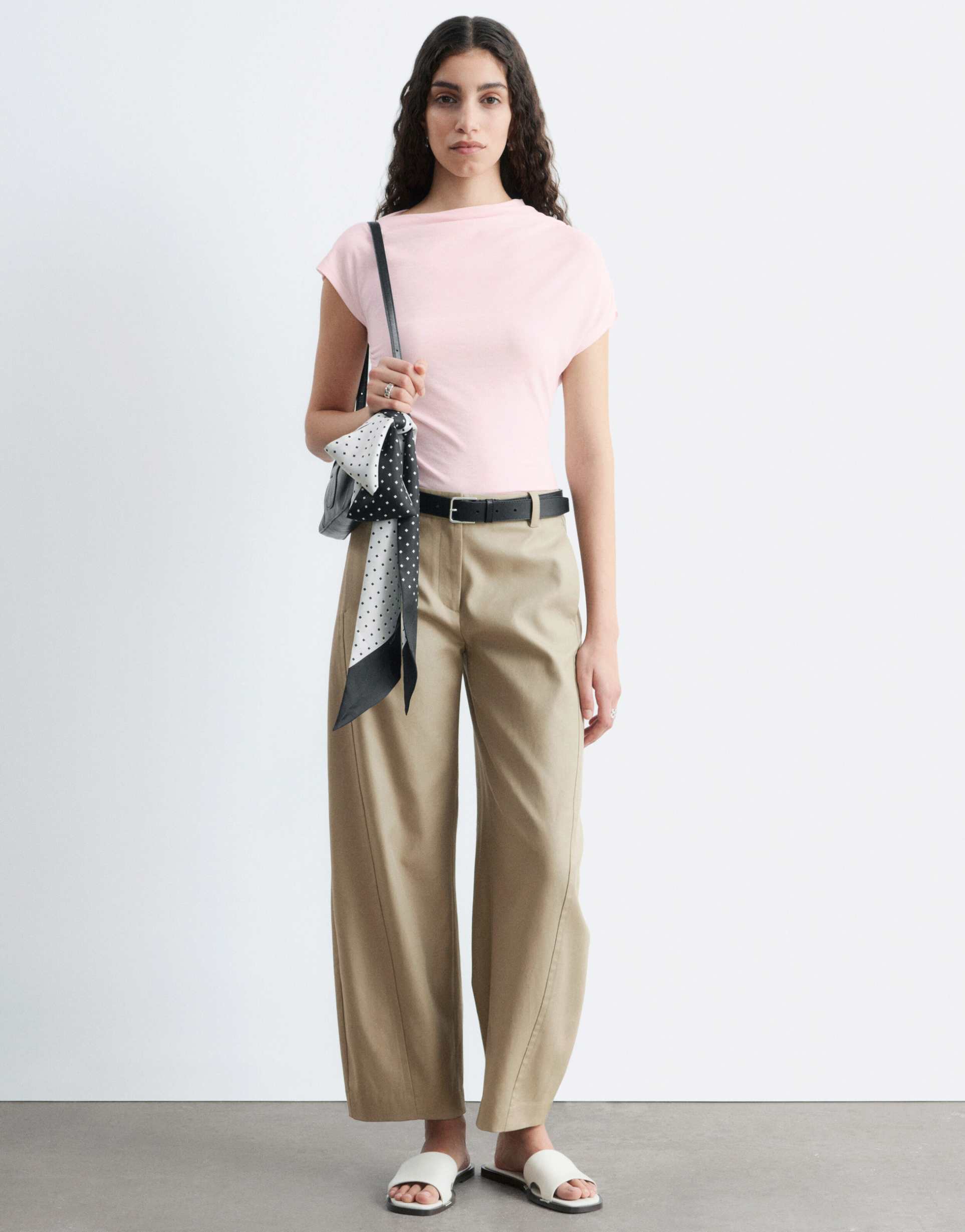 & other stories cotton barrel leg pants in mushroom