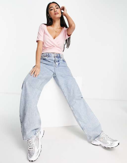 & Other Stories - Crop top van jersey met overslag in lichtroze - PINK, 4 van 4