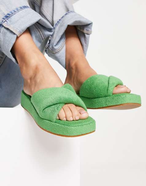 ASOS DESIGN Fateful chunky flip flops in khaki - ShopStyle Sandals