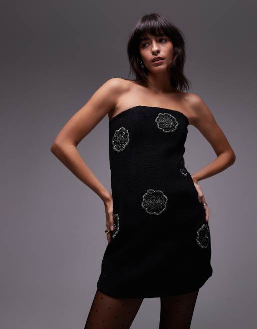 & Other Stories – Czarna sukienka mini z dekoltem bandeau i zdobionymi kwiatami