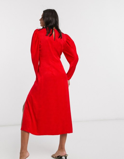& Other Stories dot jacquard puff sleeve midi dress in red, 2 of 4