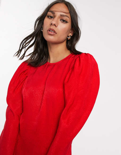 & Other Stories dot jacquard puff sleeve midi dress in red, 4 of 4